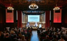 Sprechstunde der Stiftung Gesundheitswissen im Berliner Meistersaal. Beim Klick auf das Bild öffnet sich die Aufzeichnung der Veranstaltung.